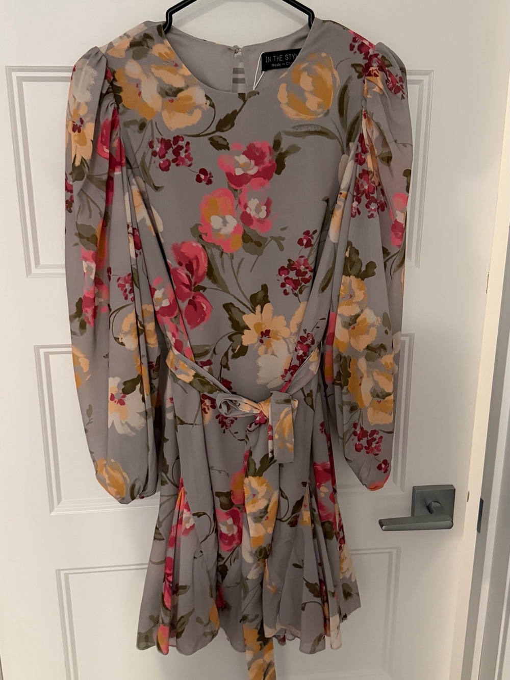 Grey Floral Tie-Waist Mini Dress
